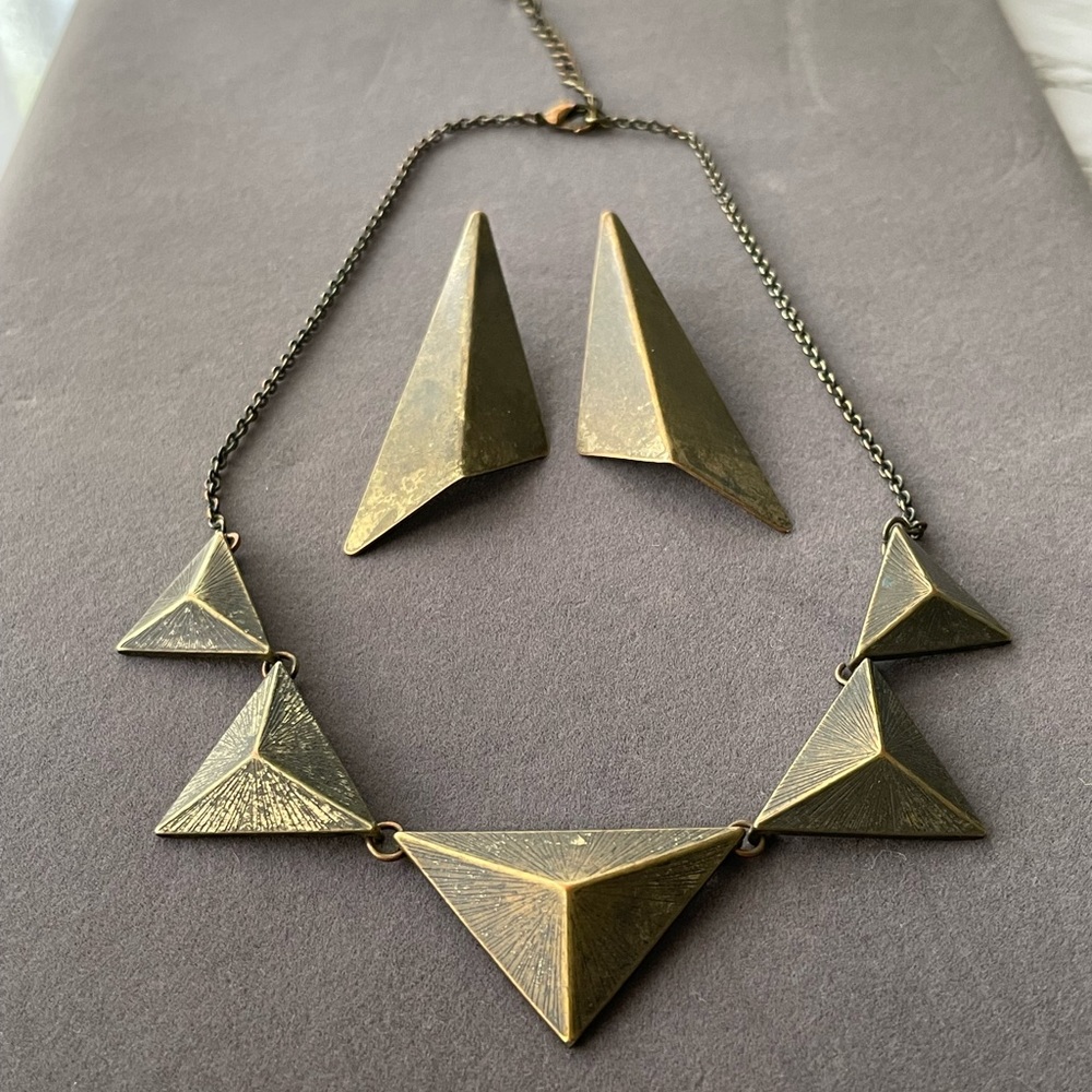 Pyramid Necklace and Earring Set